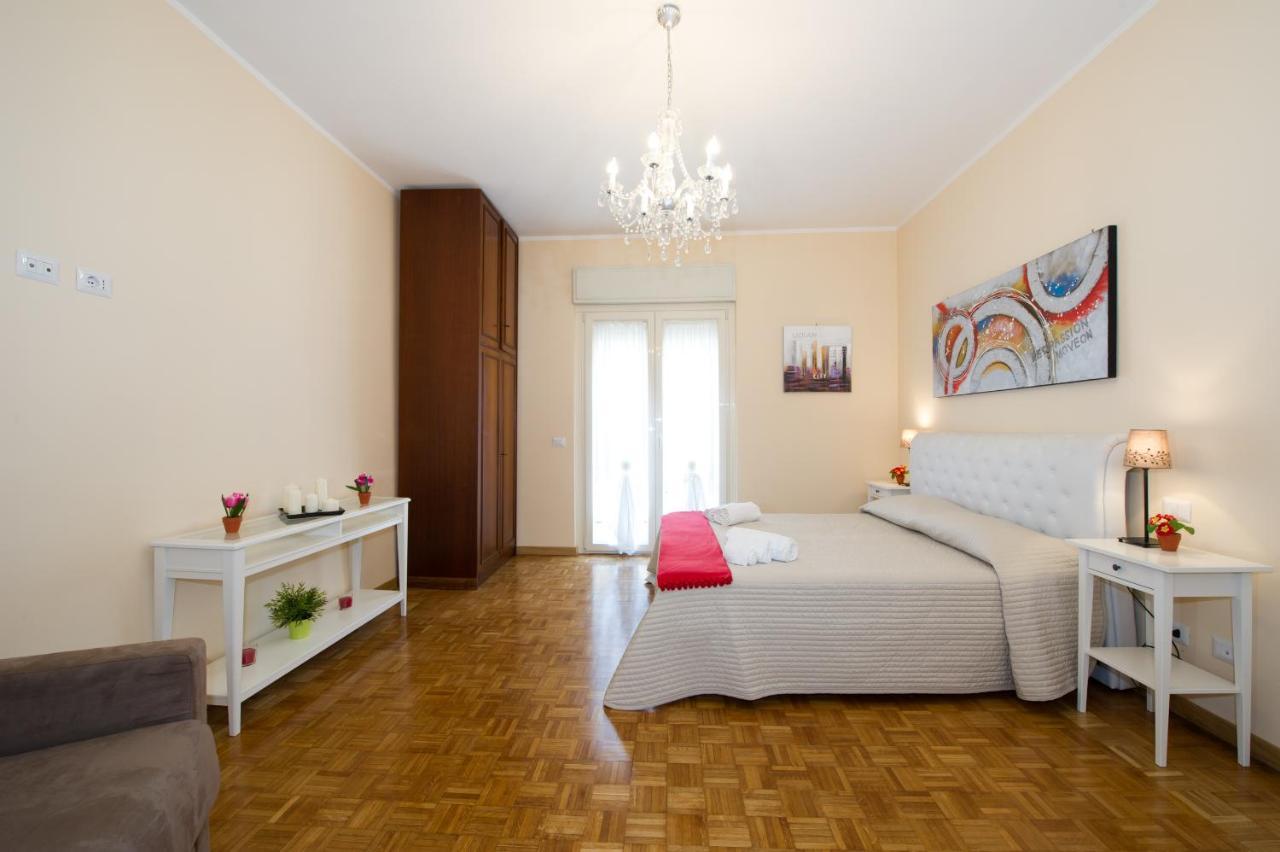 Appartamento Gregory House Roma Esterno foto